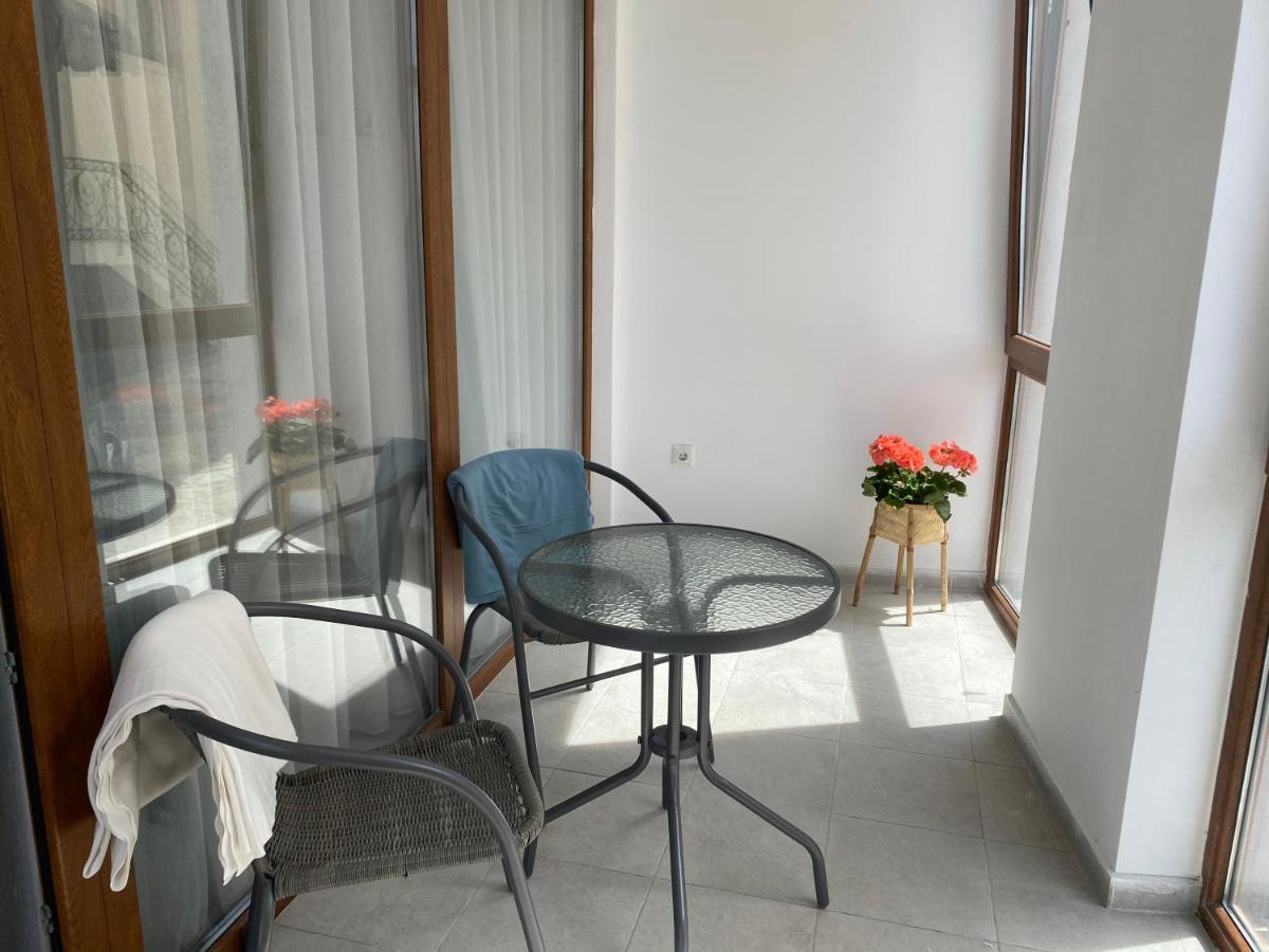 Sea Apartment Maria Balchik Extérieur photo